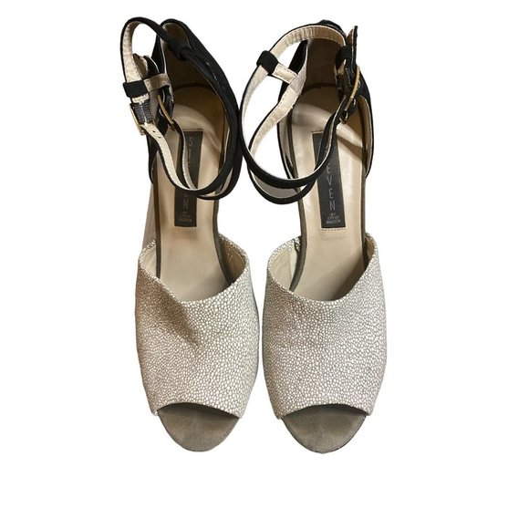 Steven by Steve Madden heels. Siege color leather on top, suede heel Sz 8 - Picture 5 of 11